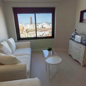 Rentalsevilla En La Esencia De Triana Sevilla