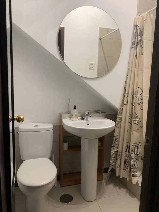 Loft Funcional Cerca Del Centro Apartamento Sevilha 0*,